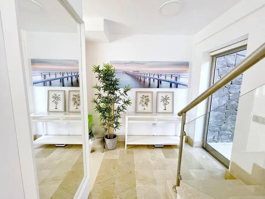 Luxury Oceanview Villa De Nava With Heated Private Pool San Miguel de Abona