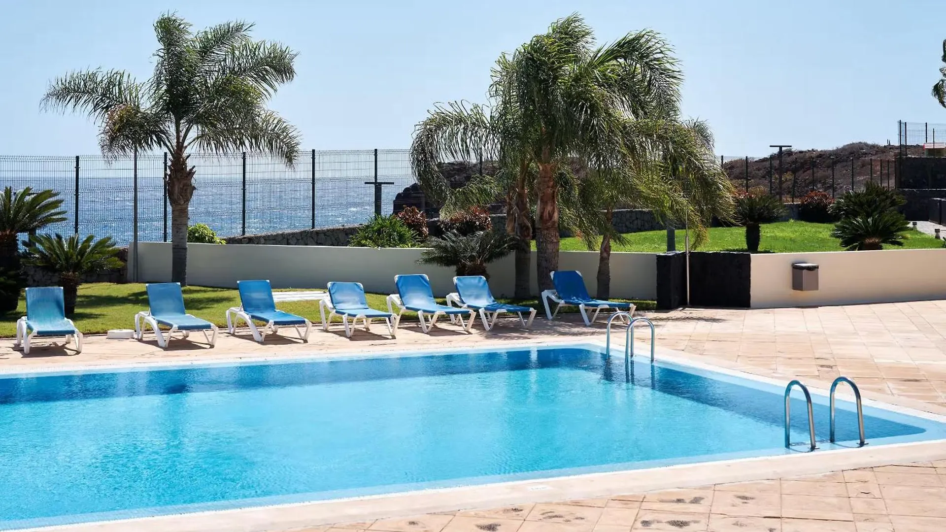 Luxury Oceanview Villa De Nava With Heated Private Pool サンミゲル・デ・アボナ 0*,